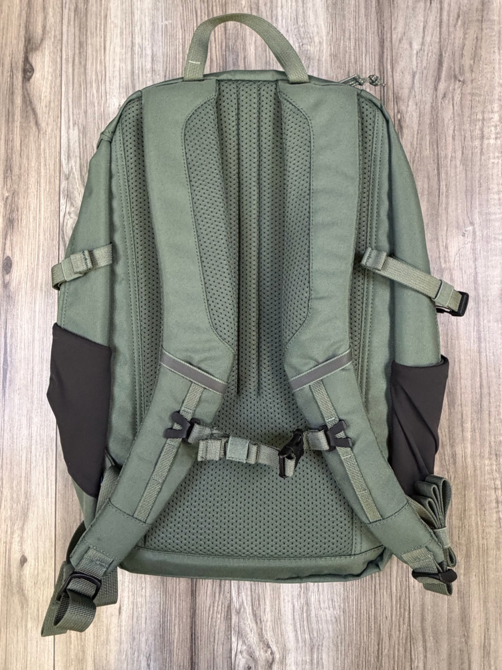 Fjallraven Skule 20 Daypack Backpack Laptop Hiking School Patina Green 23349 - Picture 4 of 7